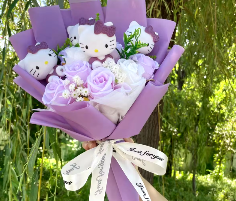 Hello Kitty Dolls with Artificial Flowers bouquet